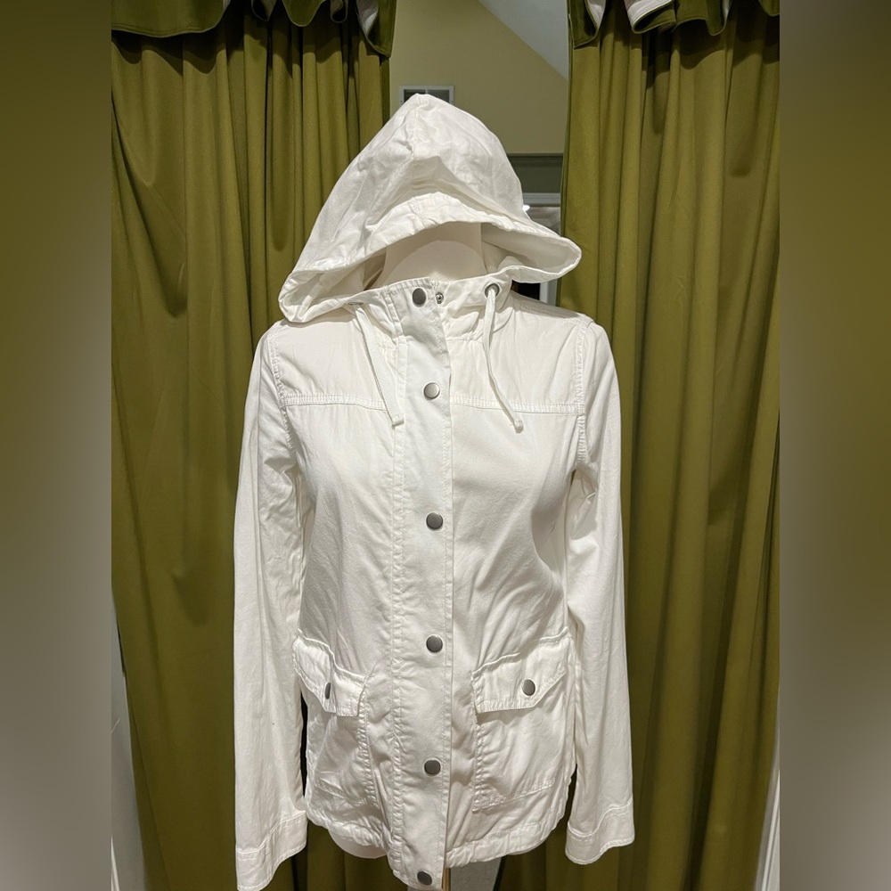 SO Women's White Utility Jacket with Hood